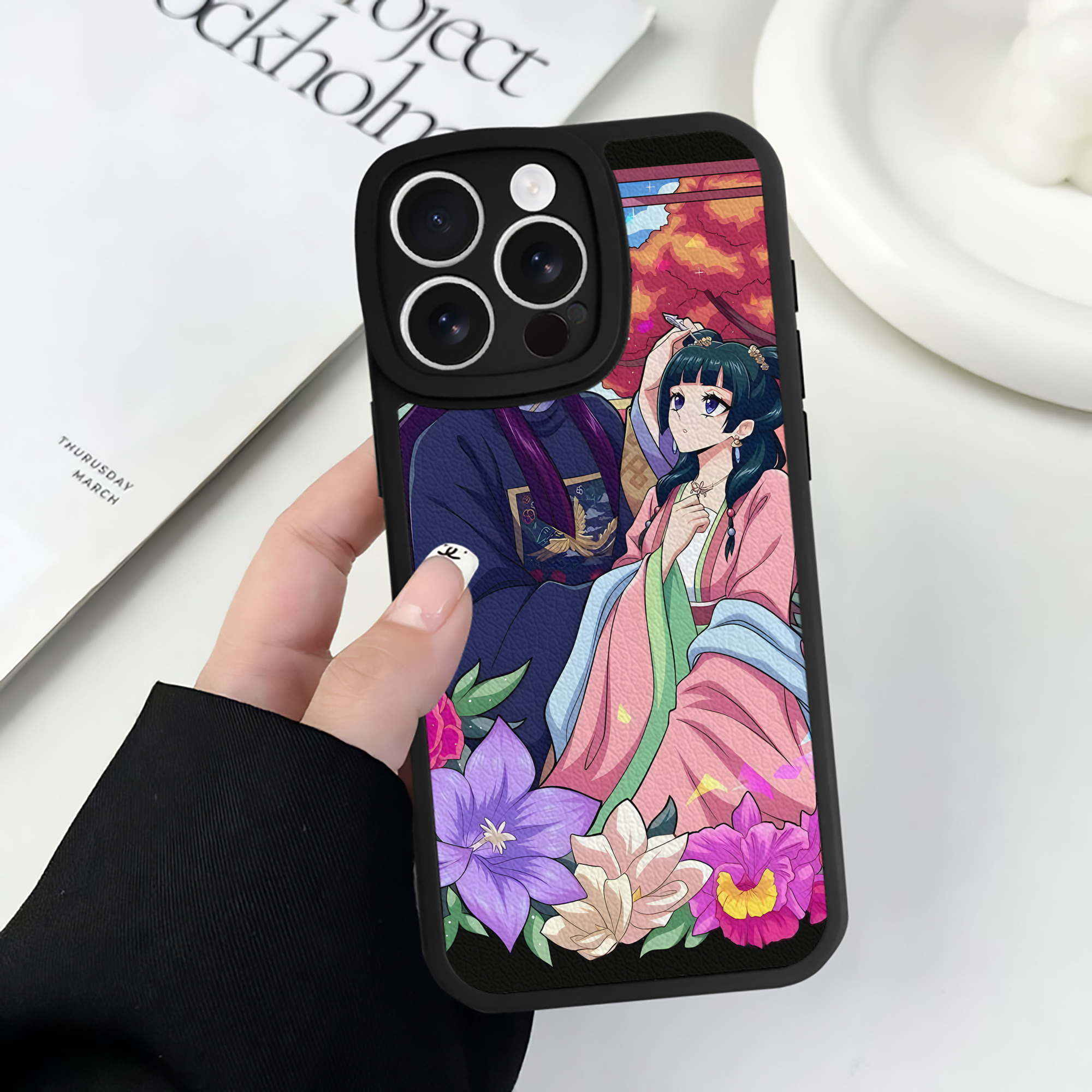 （画像用） 薬屋のひとりごと The Apothecary Diaries 【iPhone 16シリーズ対応】シリコンスマホケース（レザー調） 材質：シリコン